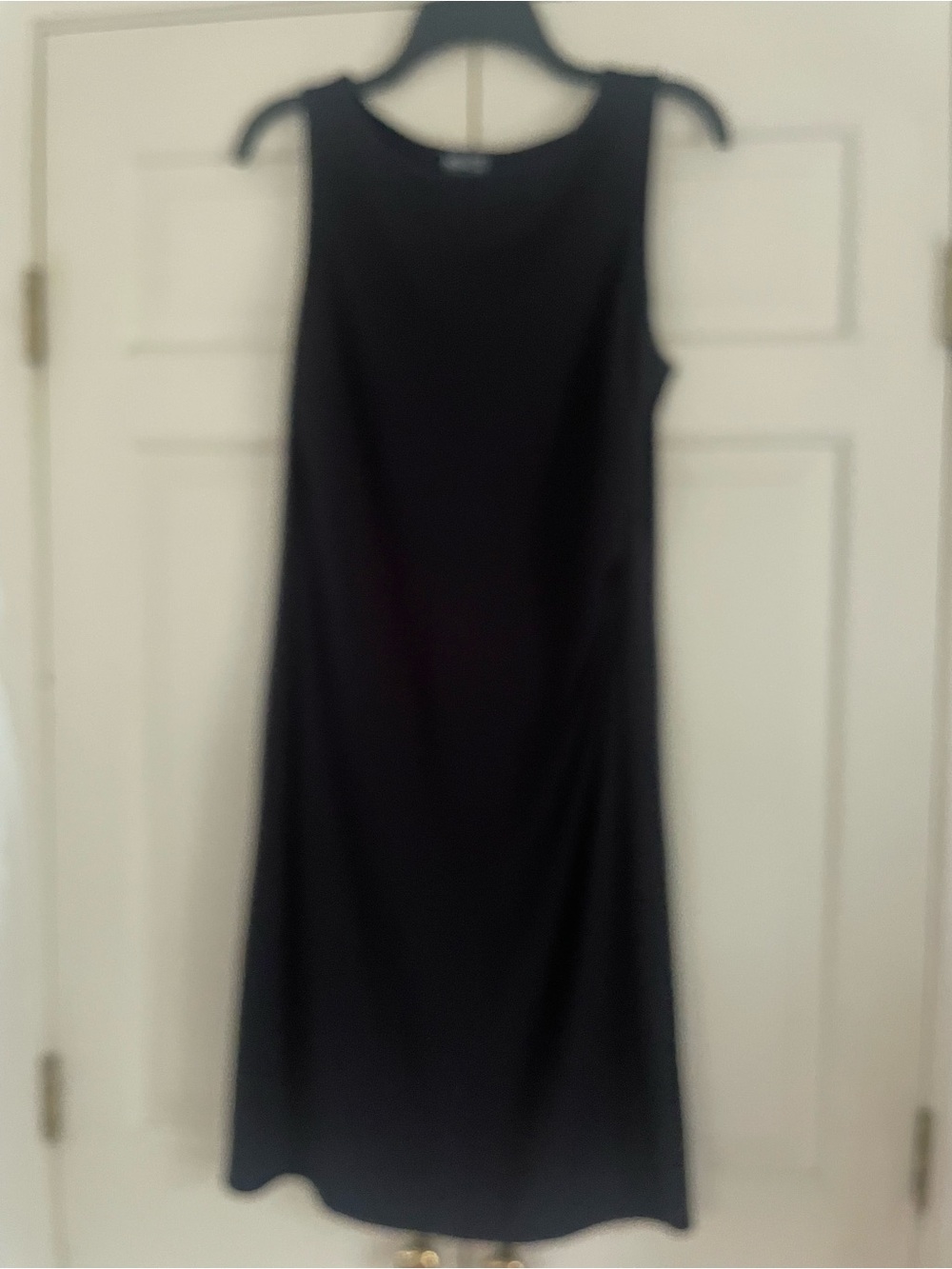 New York & Company Black Sleeveless Midi Shift Dress